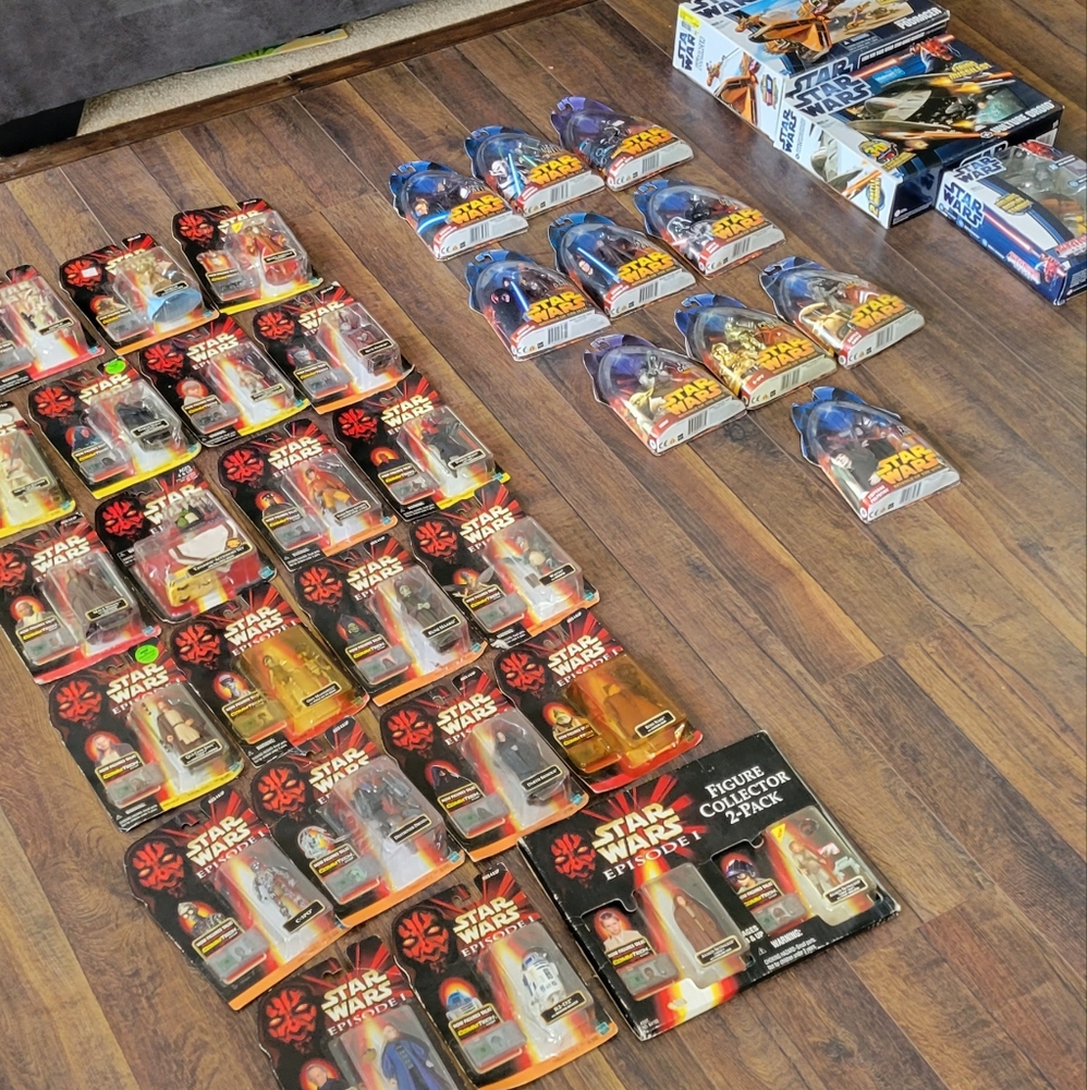 Star Wars collectible toys